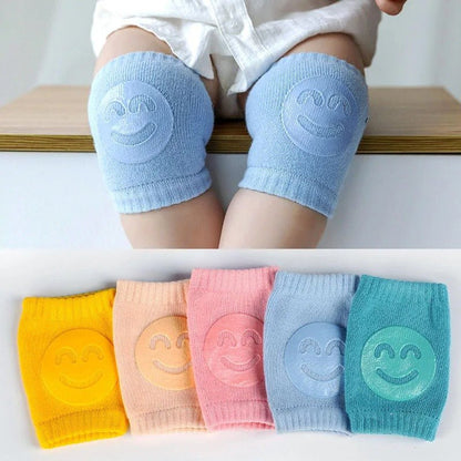 BabySafe Smiley Knee Pads – Safety and Comfort for Active Babies-1
